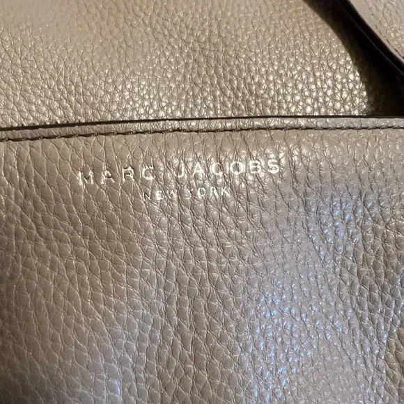 Marc Jacobs Taupe Shoulder Messenger Bag with Cardholder Duo - Picture 5 of 11